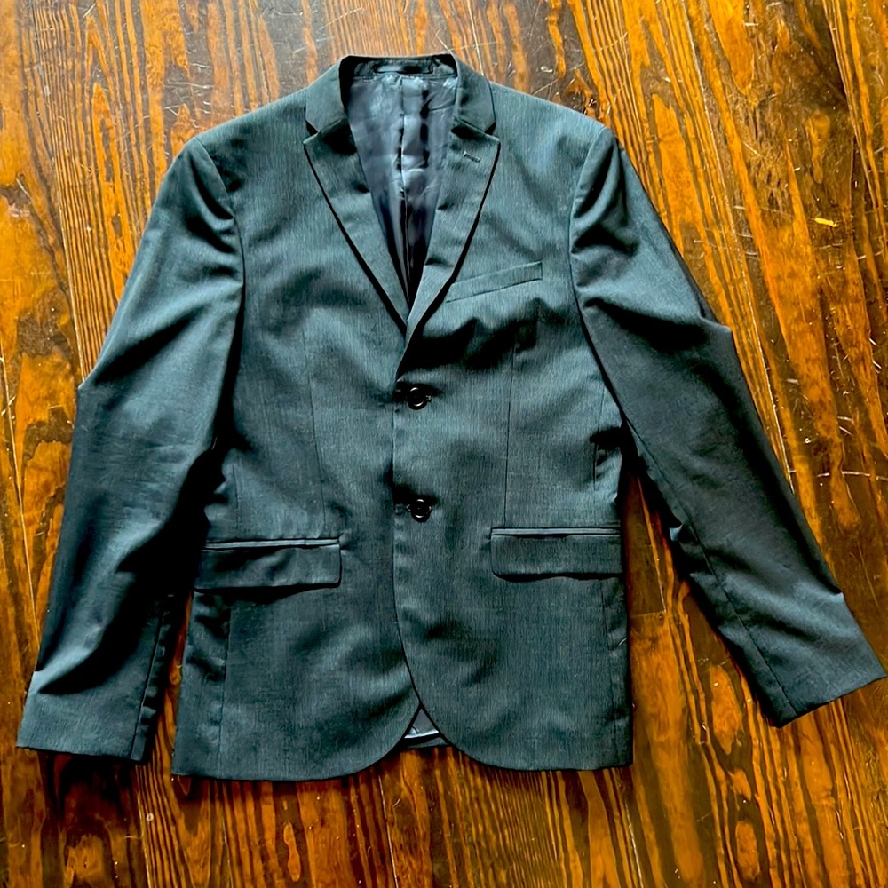 H&M Men’s 36s Charcoal grey jacket.